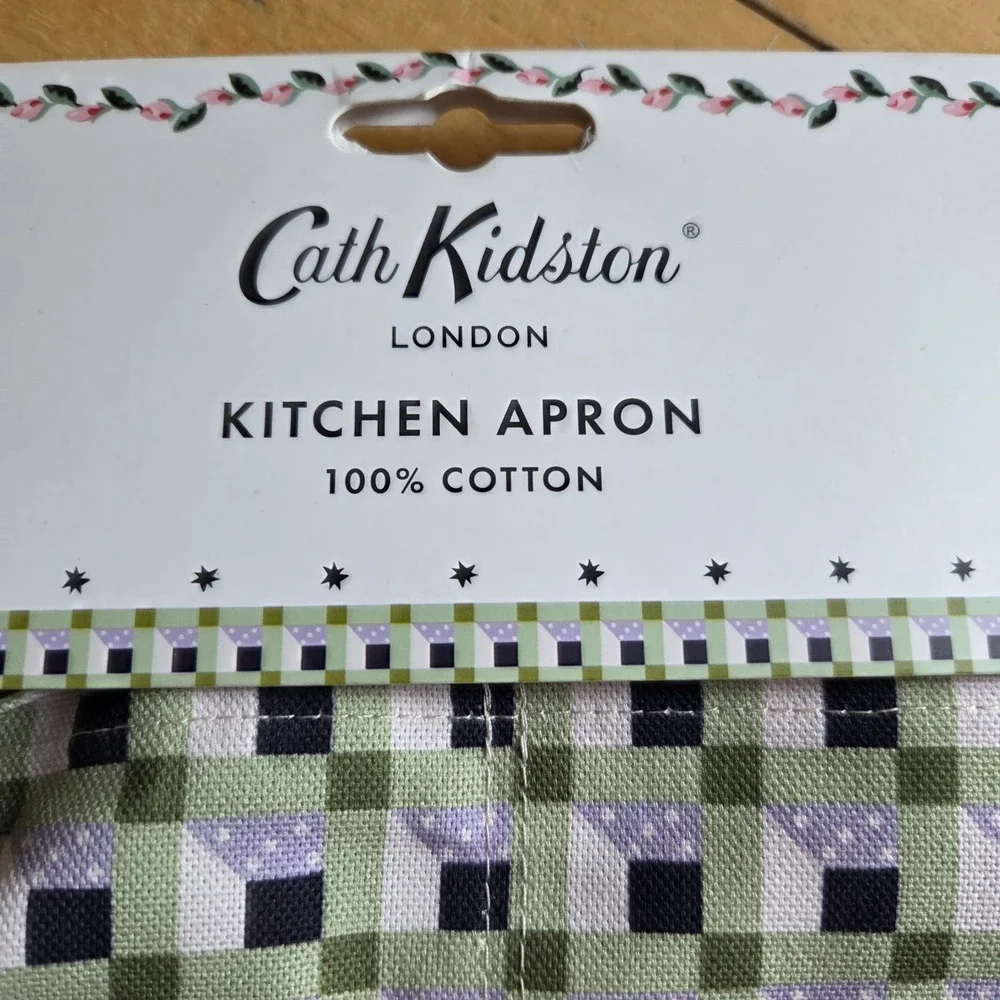 NEW Cath Kidston Dolls House Christmas Bib Cotton Apron Cath Check Holiday OSFM
